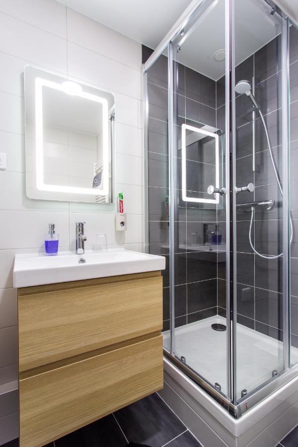 שאנז סור-מרנה D&E - Paris-Disney - Holidays Apartment - Appartement De Vacances - 5 Chambres- 5 Sdb - 5 Bedrooms - 5 Bathrooms - Netflix מראה חיצוני תמונה